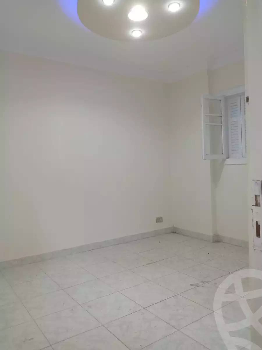 https://aqarmap.com.eg/en/listing/4517186-for-sale-alexandria-miami-shr-jml-bd-lnsr