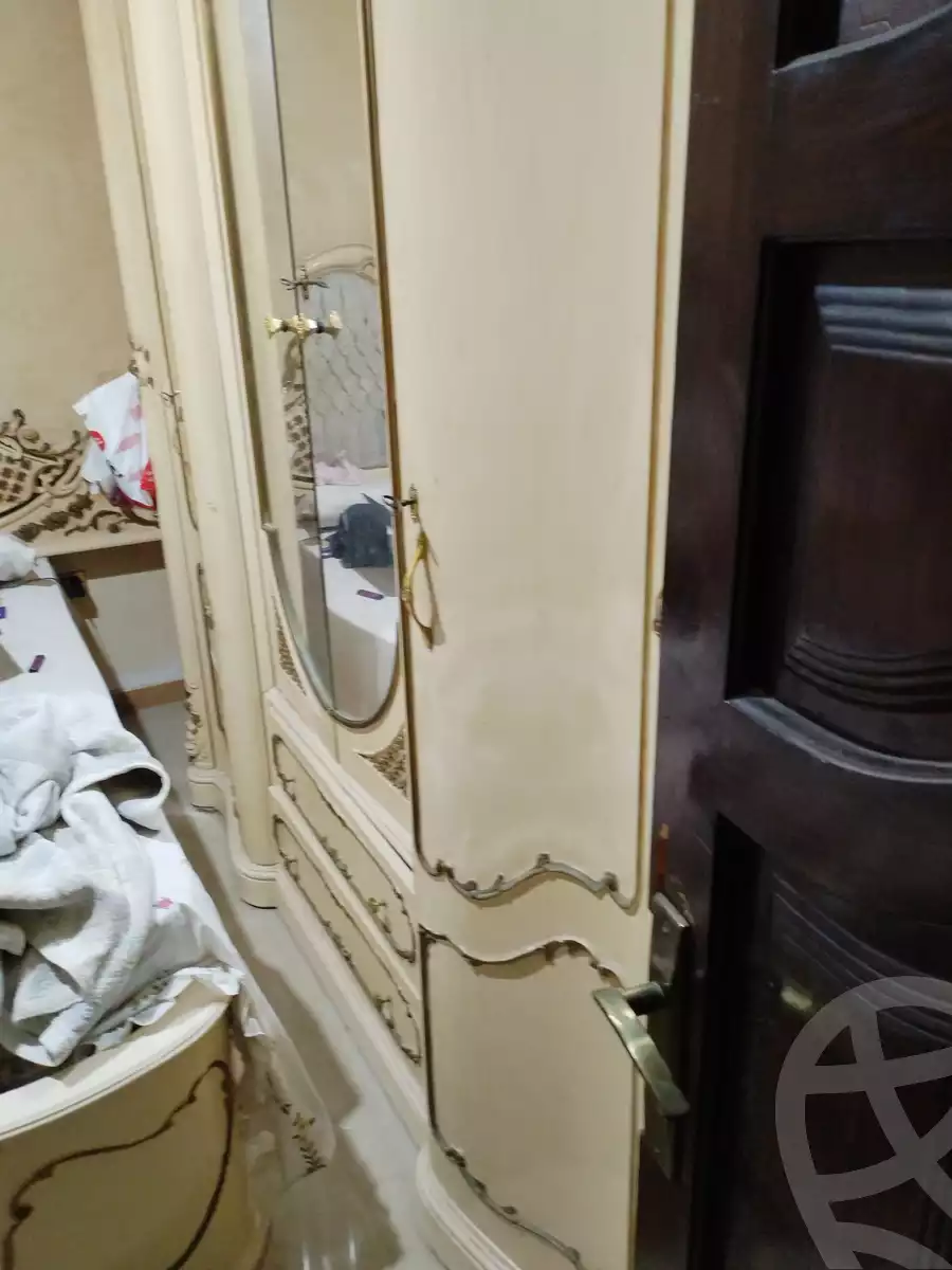 https://aqarmap.com.eg/en/listing/4518710-for-sale-alexandria-el-hanouvel-el-zahraa-city-st