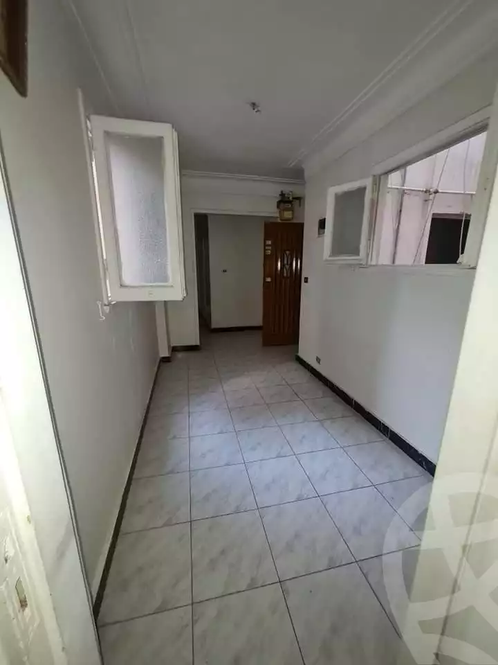 https://aqarmap.com.eg/ar/listing/4524034-for-sale-alexandria-cleopatra-tryq-ljysh