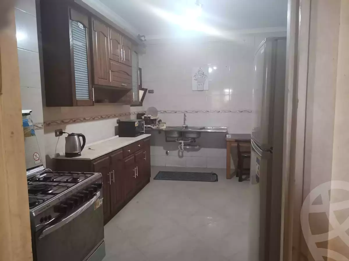 https://aqarmap.com.eg/ar/listing/4533876-for-rent-cairo-mokattam-lhdb-l-ly-shr-krym-bnwn