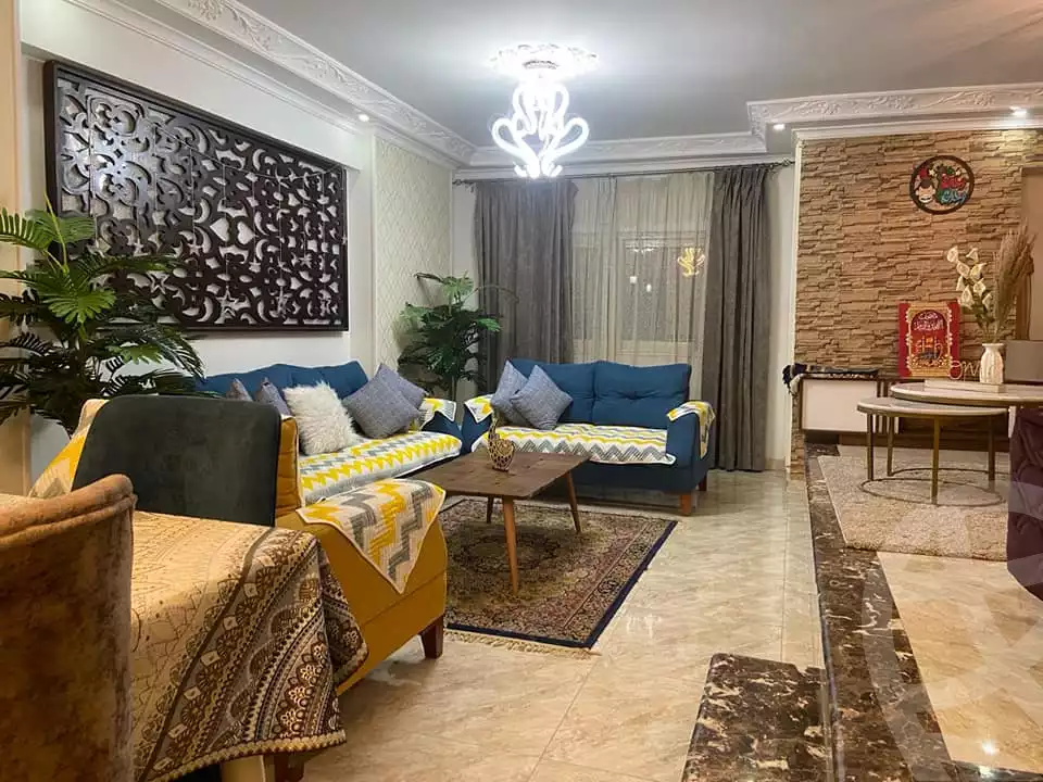 https://aqarmap.com.eg/en/listing/4540369-for-sale-alexandria-glim-isamil-al-habrok-st