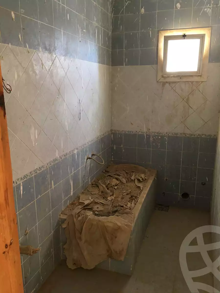 https://aqarmap.com.eg/ar/listing/4543419-for-sale-cairo-el-shorouk-lhy-lthlth-grb-neighbourhood-2