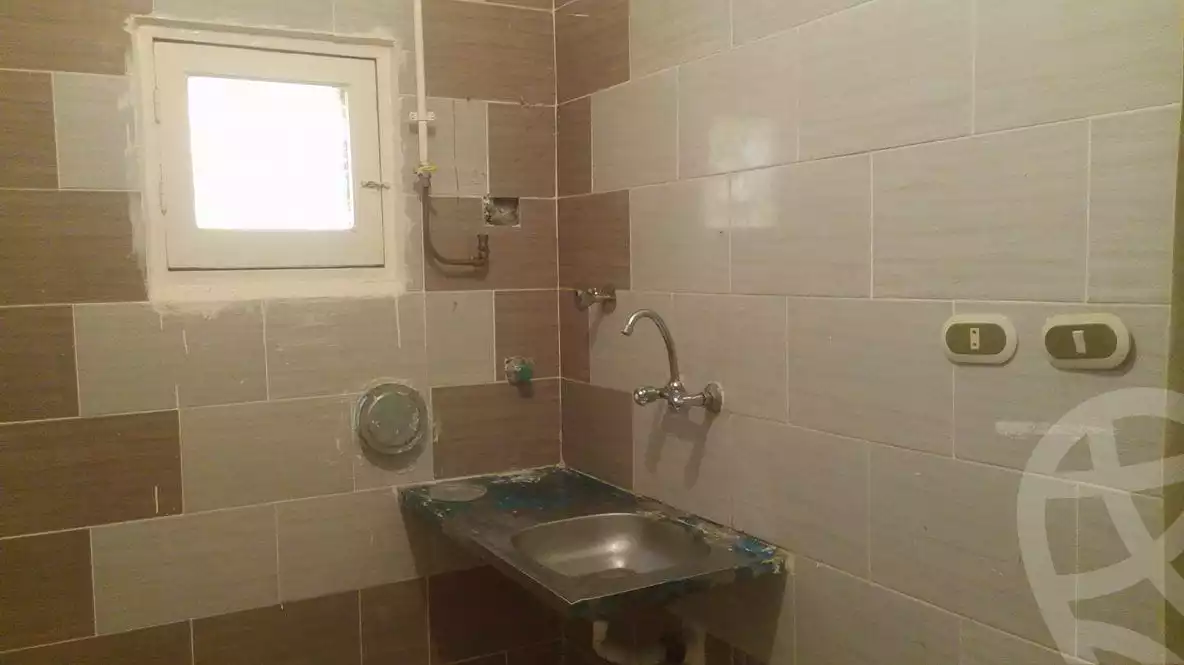 https://aqarmap.com.eg/en/listing/4469785-for-sale-beheira-damanhour-damanhour-city-al-hasan-ahd-al-hussein-st