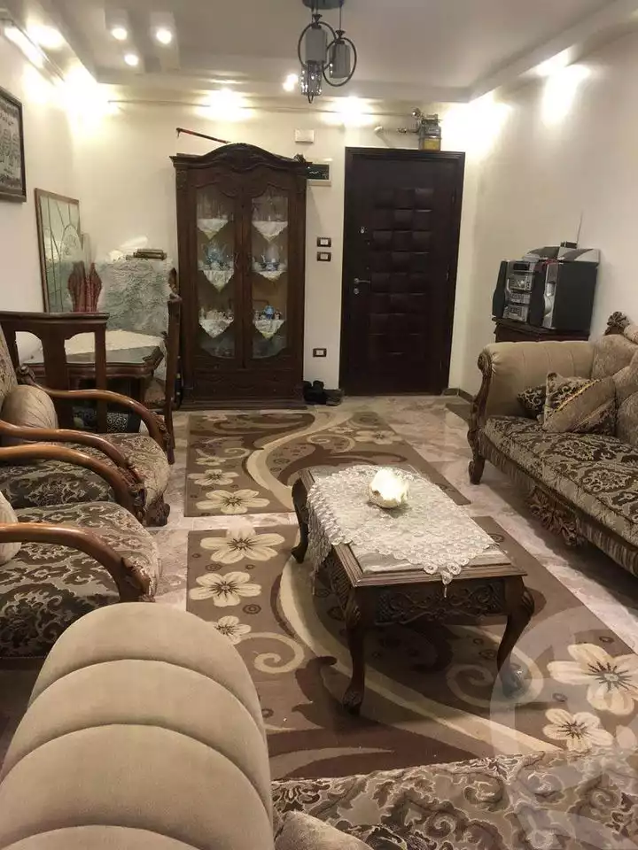 https://aqarmap.com.eg/en/listing/4550030-for-sale-alexandria-lsywf-el-falki