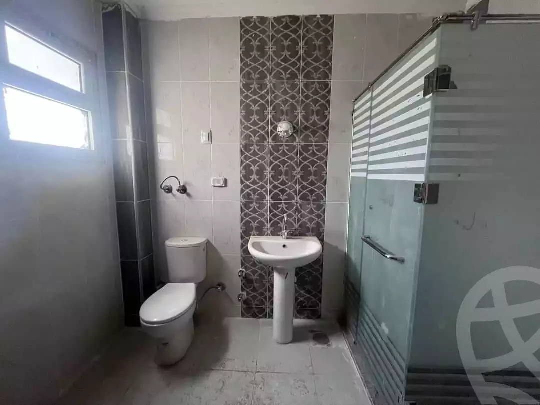 https://aqarmap.com.eg/ar/listing/4560397-for-sale-cairo-al-oubour-l-bwr-ljdyd-skn-msr