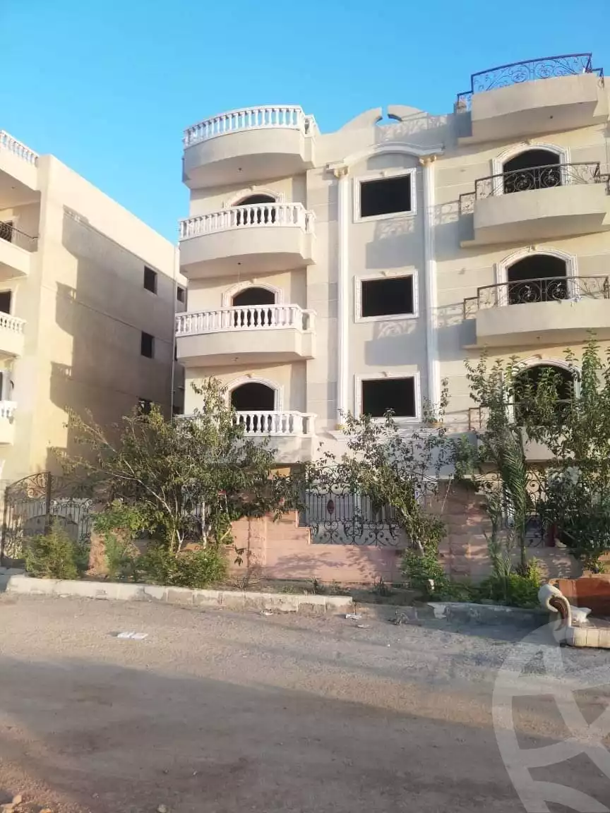 https://aqarmap.com.eg/en/listing/4573024-for-sale-cairo-al-oubour-el-hay-el-talet