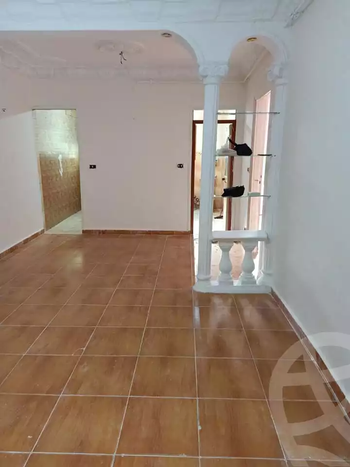 https://aqarmap.com.eg/en/listing/4593850-for-sale-alexandria-el-hanouvel-el-zahraa-city-st