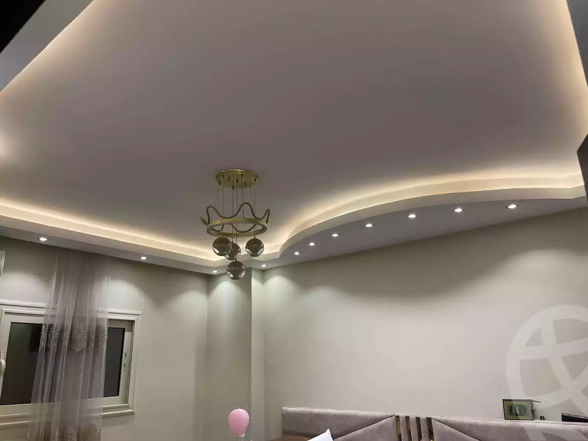 https://aqarmap.com.eg/ar/listing/4594433-for-sale-cairo-helwan-kwrnysh-hlwn