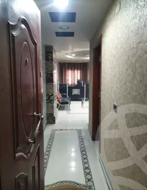 https://aqarmap.com.eg/ar/listing/4595406-for-rent-cairo-mokattam-el-hadabah-el-wosta