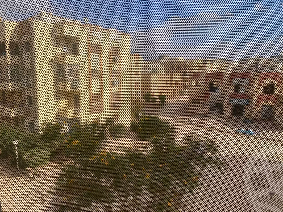 https://aqarmap.com.eg/ar/listing/4609537-for-sale-cairo-new-cairo-compounds-la-rose