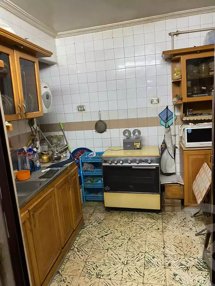 https://aqarmap.com.eg/en/listing/4610929-for-sale-alexandria-ganaklis-shr-bw-qyr-tryq-lhry