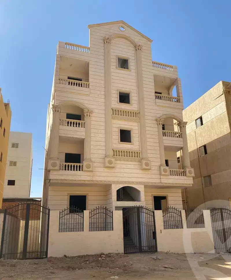 https://aqarmap.com.eg/en/listing/4623599-for-sale-cairo-badr-city-hai-el-ashgar-featured-neighborhood