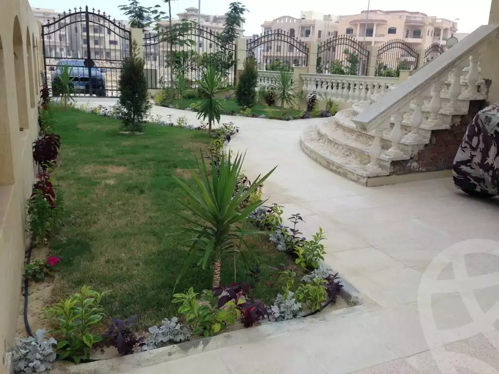 https://aqarmap.com.eg/ar/listing/4626515-for-sale-cairo-new-cairo-el-yassamin-el-yasmeen-7-rahim-square