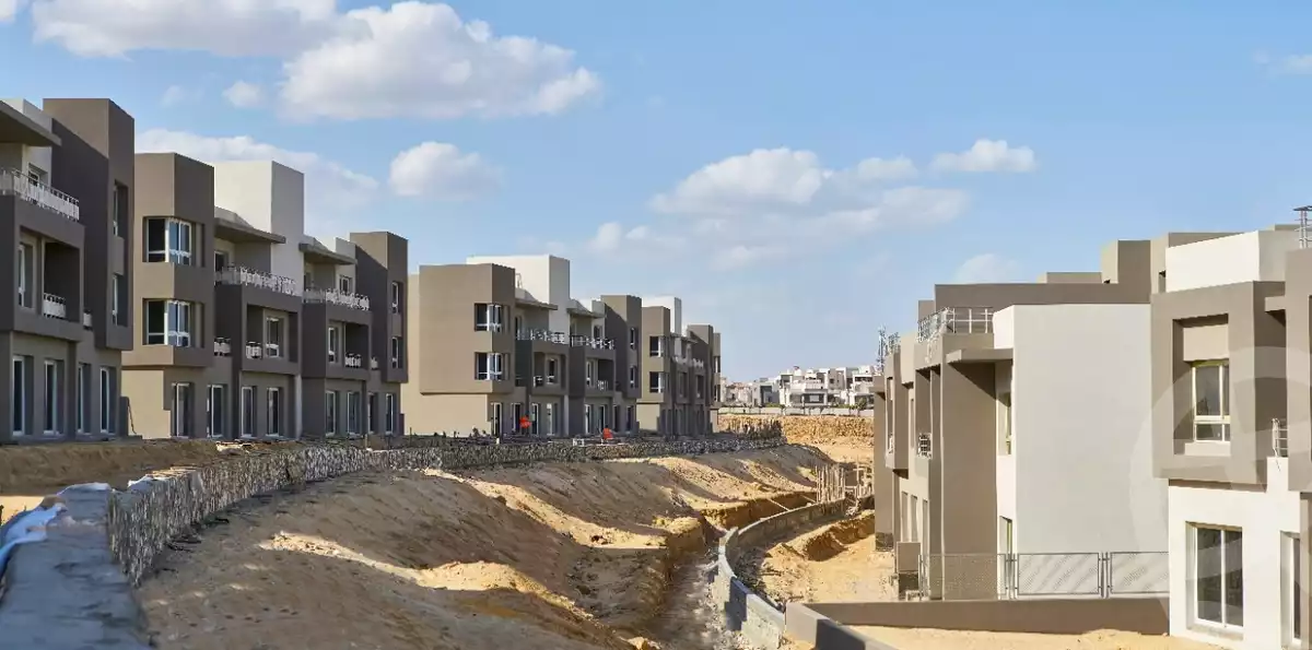 https://aqarmap.com.eg/en/listing/4644401-for-sale-cairo-el-sheikh-zayed-city-compounds-in-sheikh-zayed-etapa