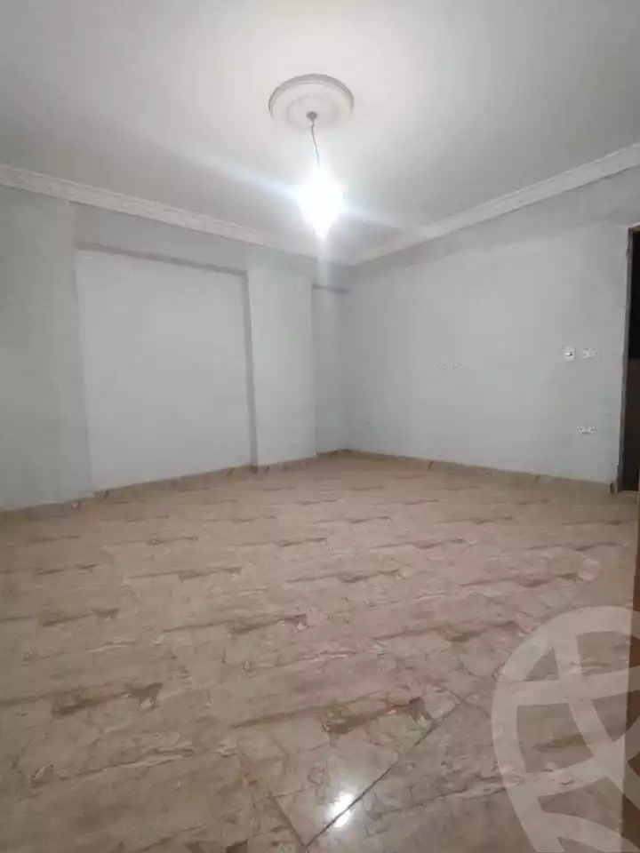 https://aqarmap.com.eg/en/listing/4653671-for-sale-el-amir-st