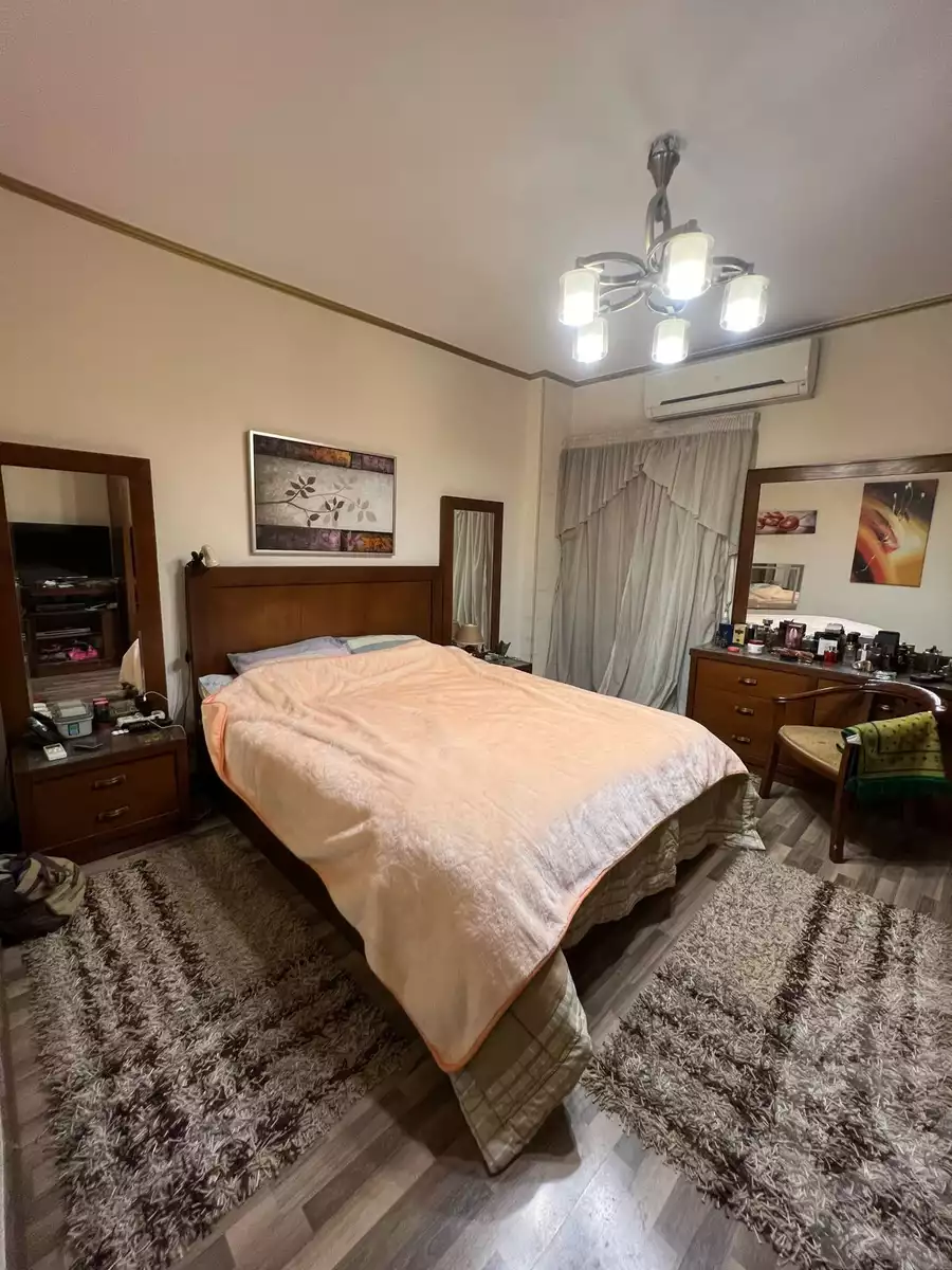https://aqarmap.com.eg/en/listing/4660276-for-sale-cairo-new-cairo-lrhb-city