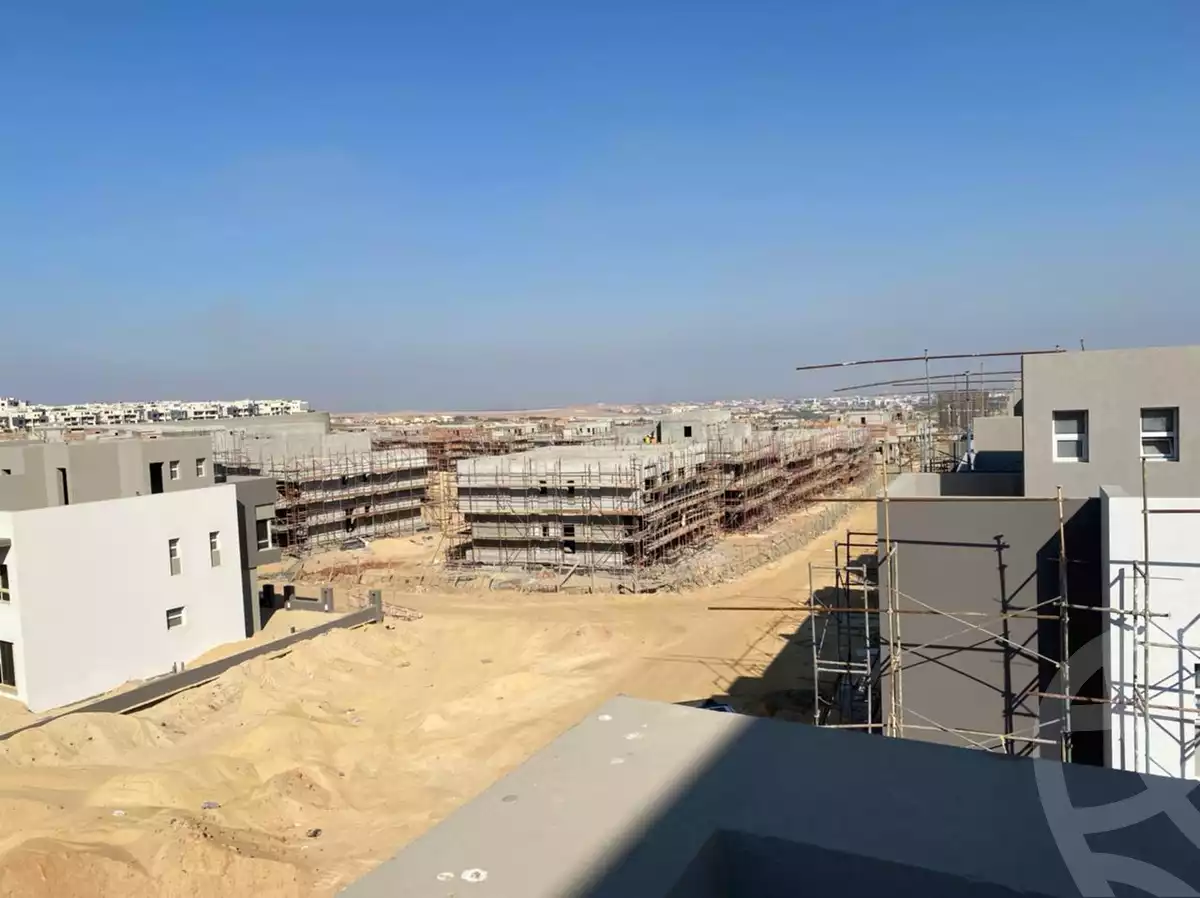 https://aqarmap.com.eg/ar/listing/4664252-for-sale-cairo-el-sheikh-zayed-city-compounds-in-sheikh-zayed-etapa