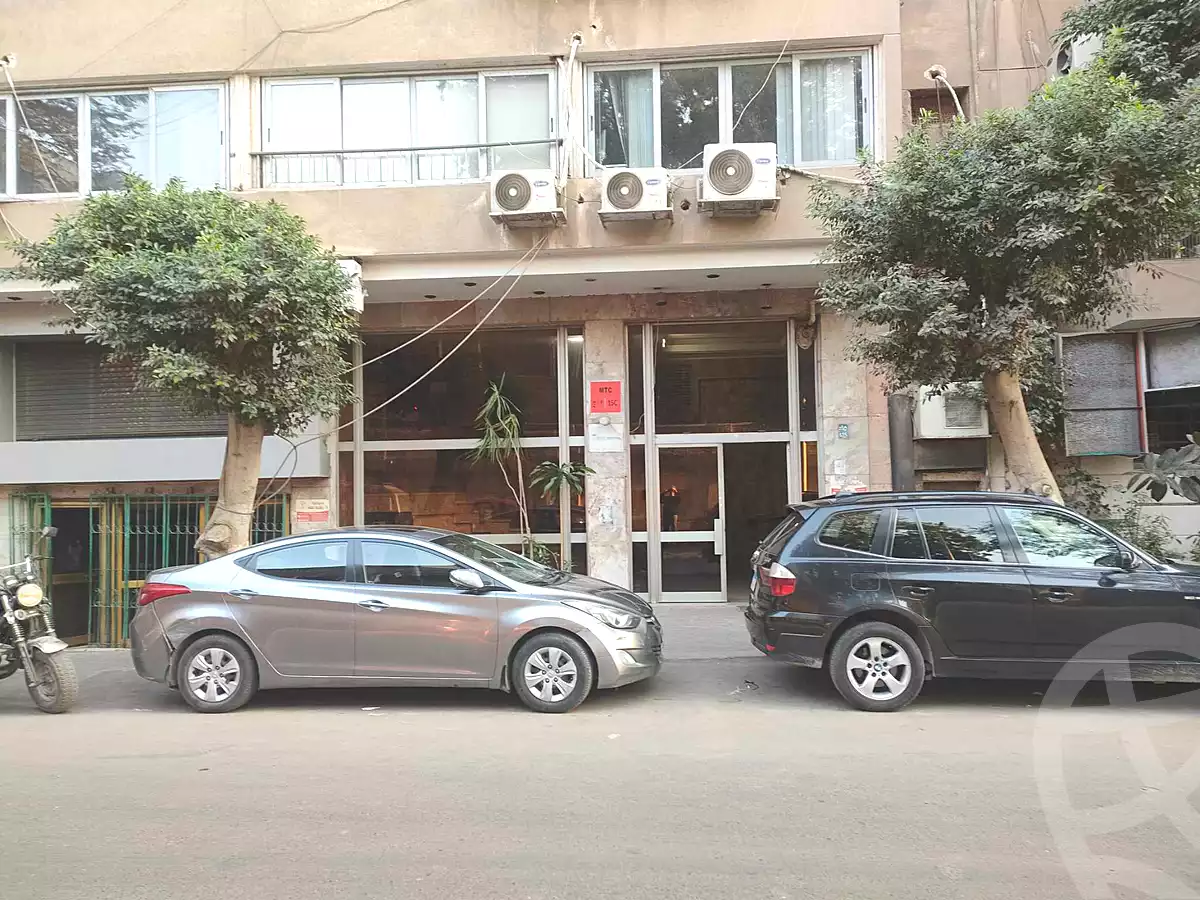https://aqarmap.com.eg/ar/listing/4671437-for-rent-cairo-ljyz-shareaa-morad  charel degol