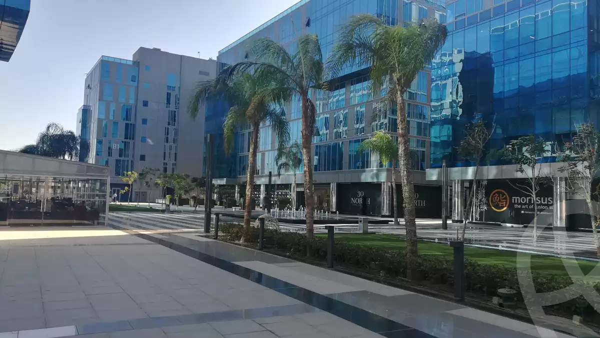 https://aqarmap.com.eg/ar/listing/4672544-for-sale-cairo-el-sheikh-zayed-city-compounds-in-sheikh-zayed-capital-business-park