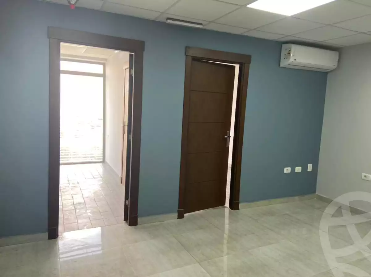 https://aqarmap.com.eg/en/listing/4675587-for-sale-cairo-el-sheikh-zayed-city-shr-lshbb