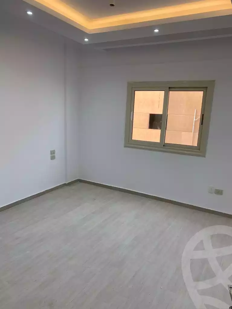 https://aqarmap.com.eg/en/listing/5884109-for-sale-cairo-new-cairo-el-kornfol-el-kornfol-5