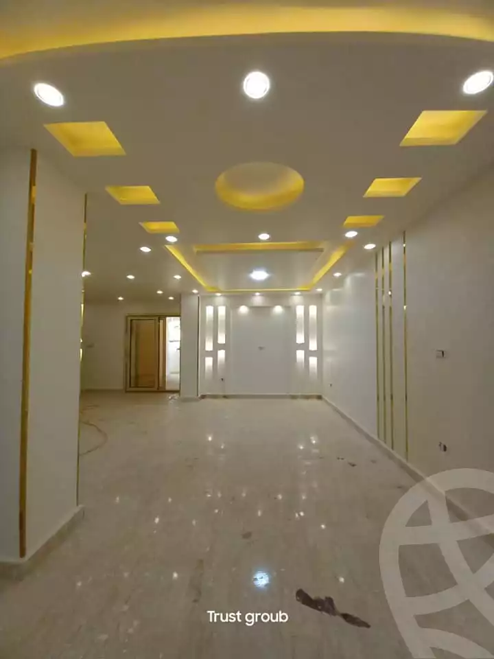 https://aqarmap.com.eg/ar/listing/5483300-for-sale-alexandria-l-jmy-lbytsh-el-reyad-st
