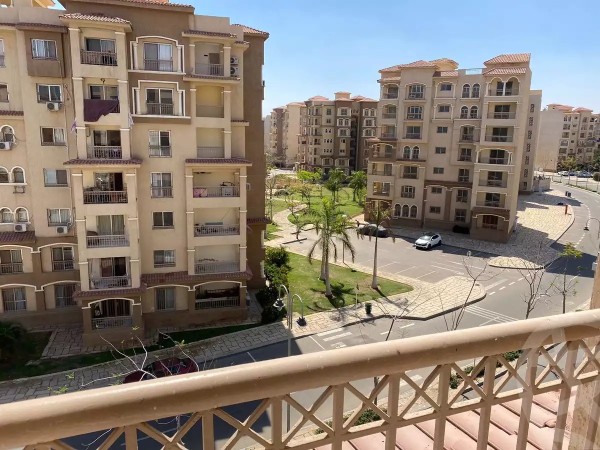 https://aqarmap.com.eg/ar/listing/4694341-for-sale-cairo-new-cairo-madinaty-mntq-fr-y-bmdynt-mdkhl-mdynty-2