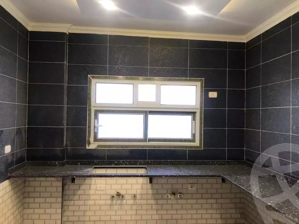 https://aqarmap.com.eg/ar/listing/5775678-for-rent-cairo-new-cairo-el-kornfol-el-kornfol-7