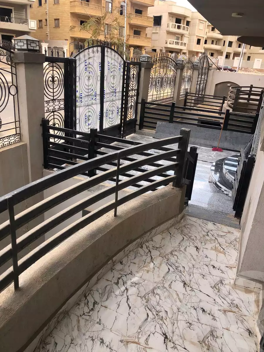 https://aqarmap.com.eg/ar/listing/5775678-for-rent-cairo-new-cairo-el-kornfol-el-kornfol-7