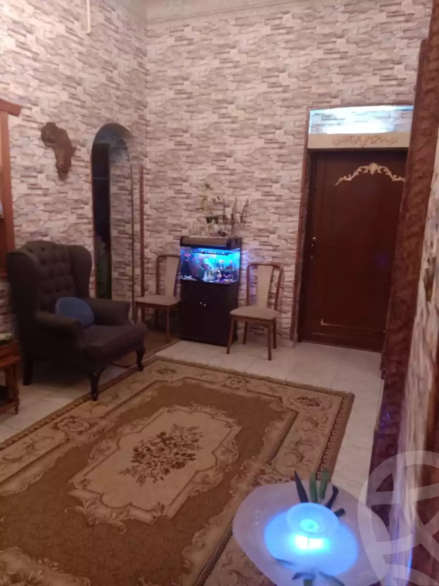 https://aqarmap.com.eg/en/listing/4712949-for-sale-cairo-el-abbasiya-el-gaish-square