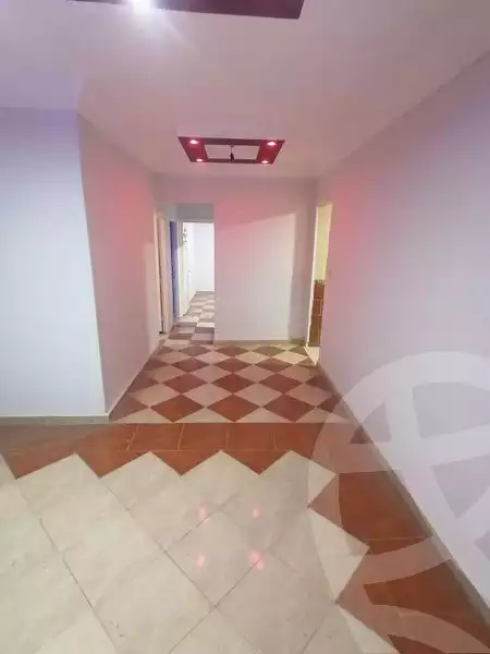 https://aqarmap.com.eg/en/listing/4726943-for-sale-alexandria-lsywf-el-falki