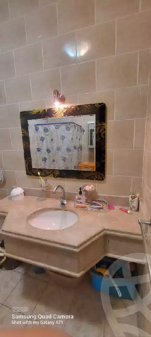 https://aqarmap.com.eg/ar/listing/4729782-for-rent-cairo-el-sheikh-zayed-city-compounds-dh-drys