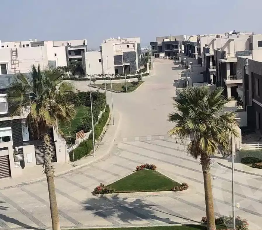 https://aqarmap.com.eg/ar/listing/4737405-for-sale-cairo-el-sheikh-zayed-city-compounds-in-sheikh-zayed-el-karma-4