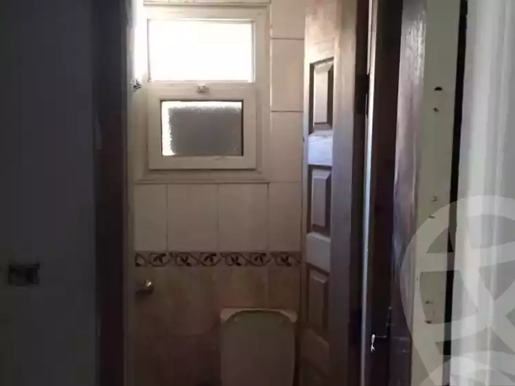 https://aqarmap.com.eg/ar/listing/4308171-for-rent-cairo-hdyq-lhrm--mntq-d