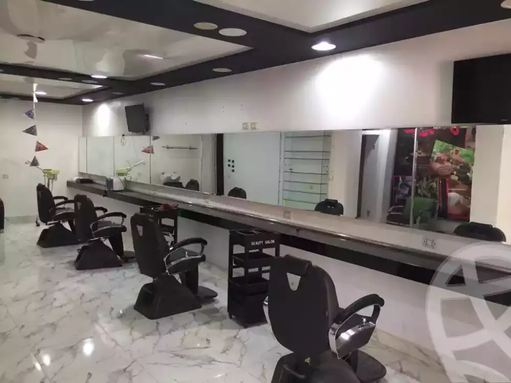 https://aqarmap.com.eg/ar/listing/4308171-for-rent-cairo-hdyq-lhrm--mntq-d