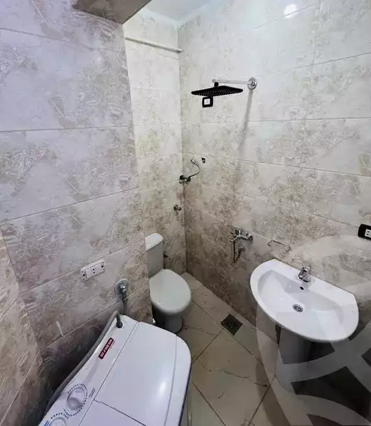 https://aqarmap.com.eg/en/listing/4753406-for-rent-cairo-mokattam