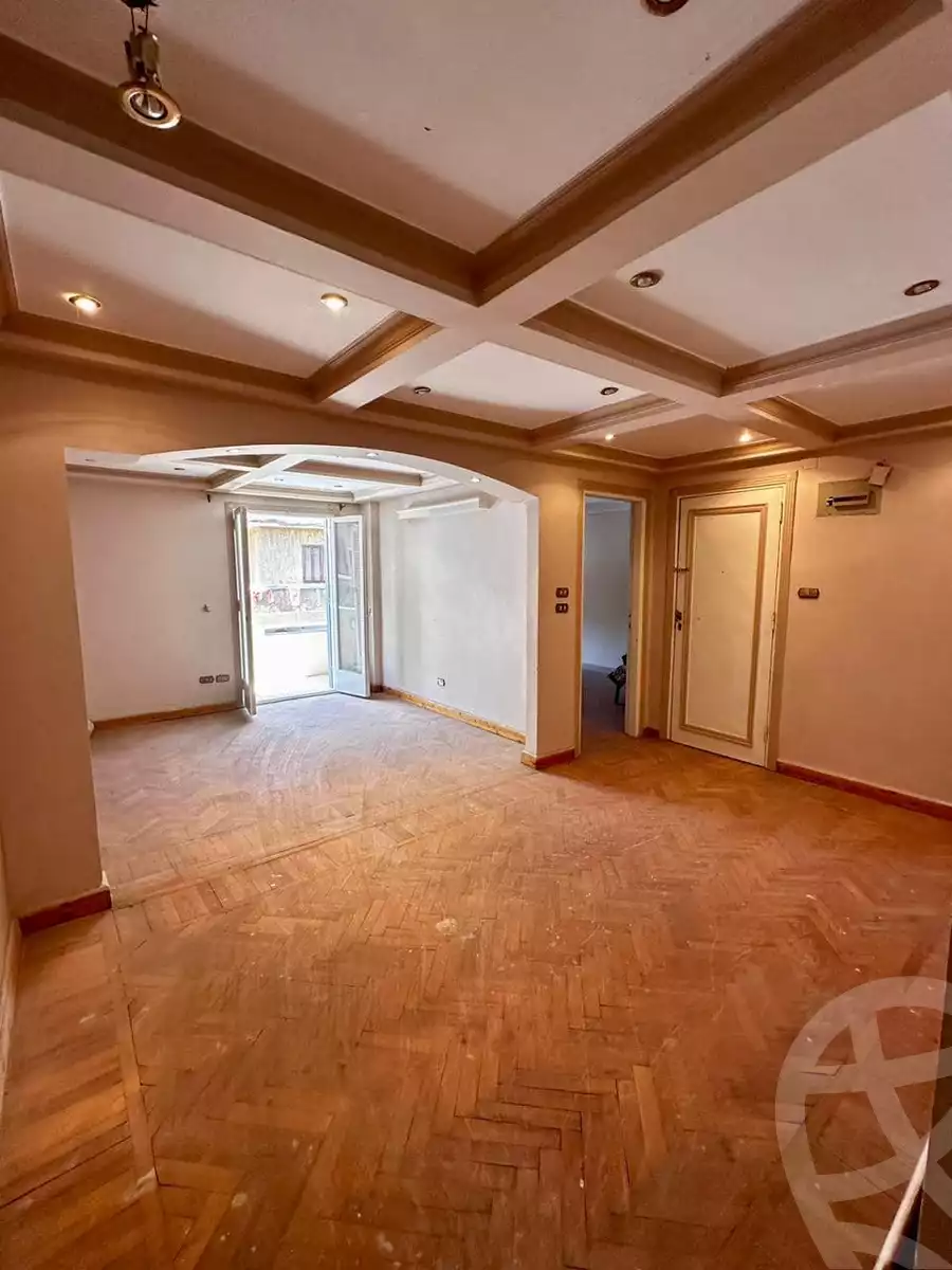 https://aqarmap.com.eg/en/listing/4758816-for-sale-alexandria-glim-noterdam-dpsion-st