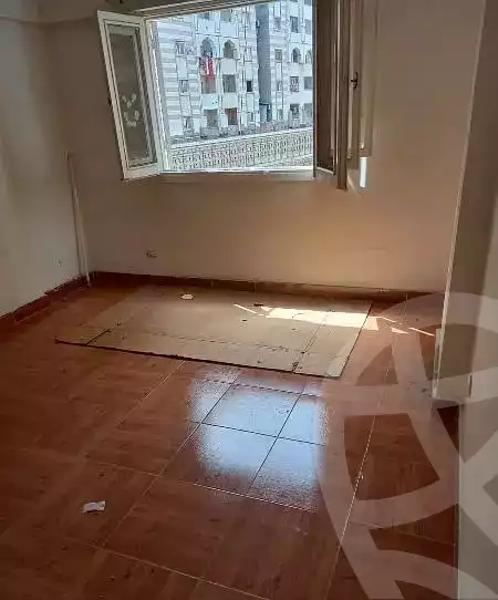 https://aqarmap.com.eg/en/listing/4763079-for-sale-alexandria-el-seyouf-mostafa-kamel-st