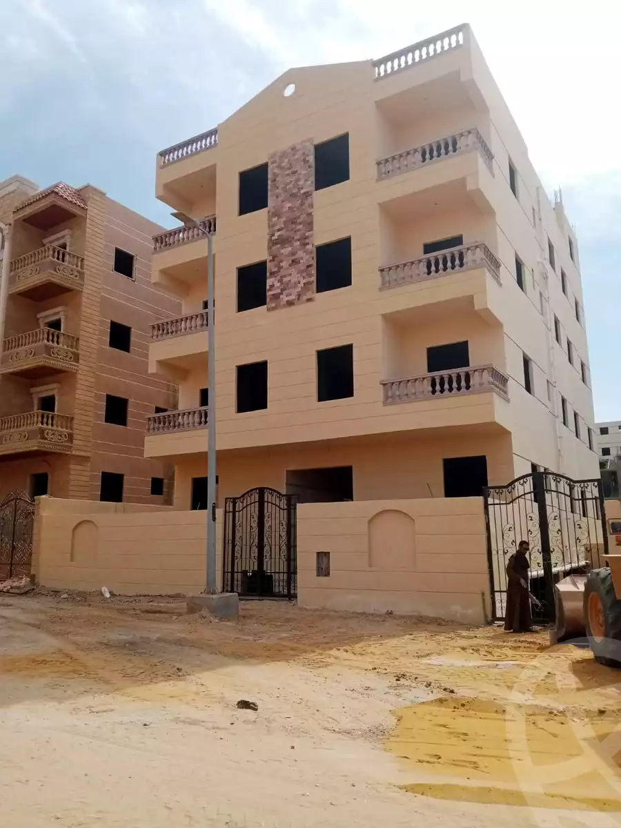 https://aqarmap.com.eg/ar/listing/4770793-for-sale-cairo-badr-city-hai-el-ashgar-featured-neighborhood-bait-el-watan-rd