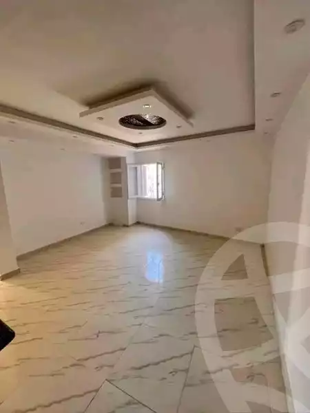 https://aqarmap.com.eg/ar/listing/4771346-for-sale-alexandria-miami-shr-jml-bd-lnsr