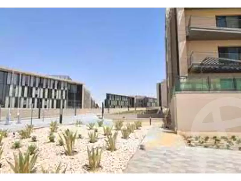 https://aqarmap.com.eg/ar/listing/4772135-for-sale-cairo-el-sheikh-zayed-city-compounds-syks-wyst-swdyk