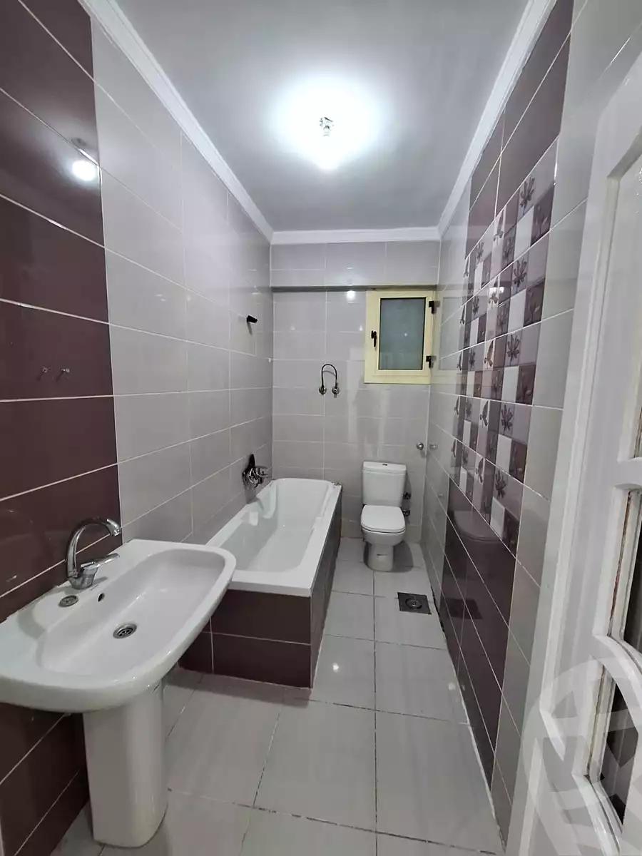 https://aqarmap.com.eg/en/listing/4775342-for-sale-alexandria-miami-shr-jml-bd-lnsr