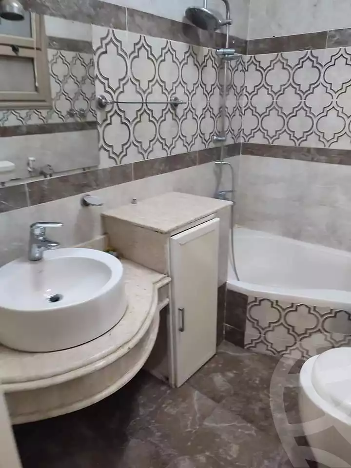 https://aqarmap.com.eg/en/listing/4784140-for-rent-al-khamseen-st