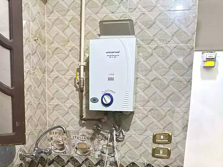 https://aqarmap.com.eg/ar/listing/4387348-for-rent-dakahlia-mansoura-shrq-lmnswr-emtedad-sharet-al-zoheari