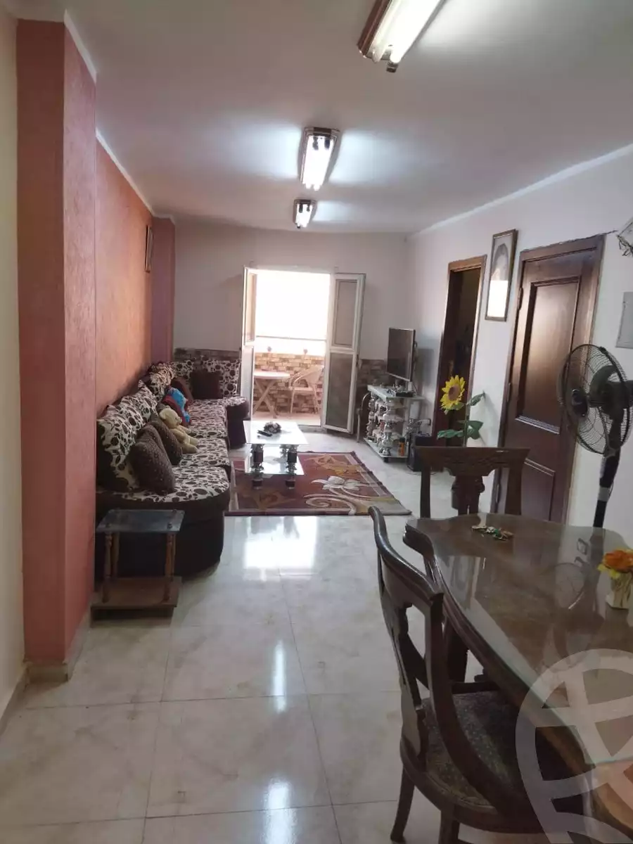 https://aqarmap.com.eg/ar/listing/4806907-for-sale-cairo-ain-shams-ain-shams-el-sharkia-shakir-soliman-st