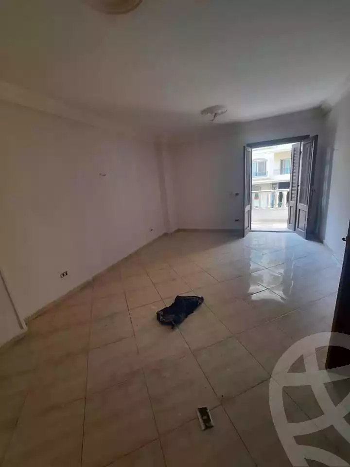 https://aqarmap.com.eg/en/listing/4807839-for-rent-cairo-mokattam-el-hay-el-khames