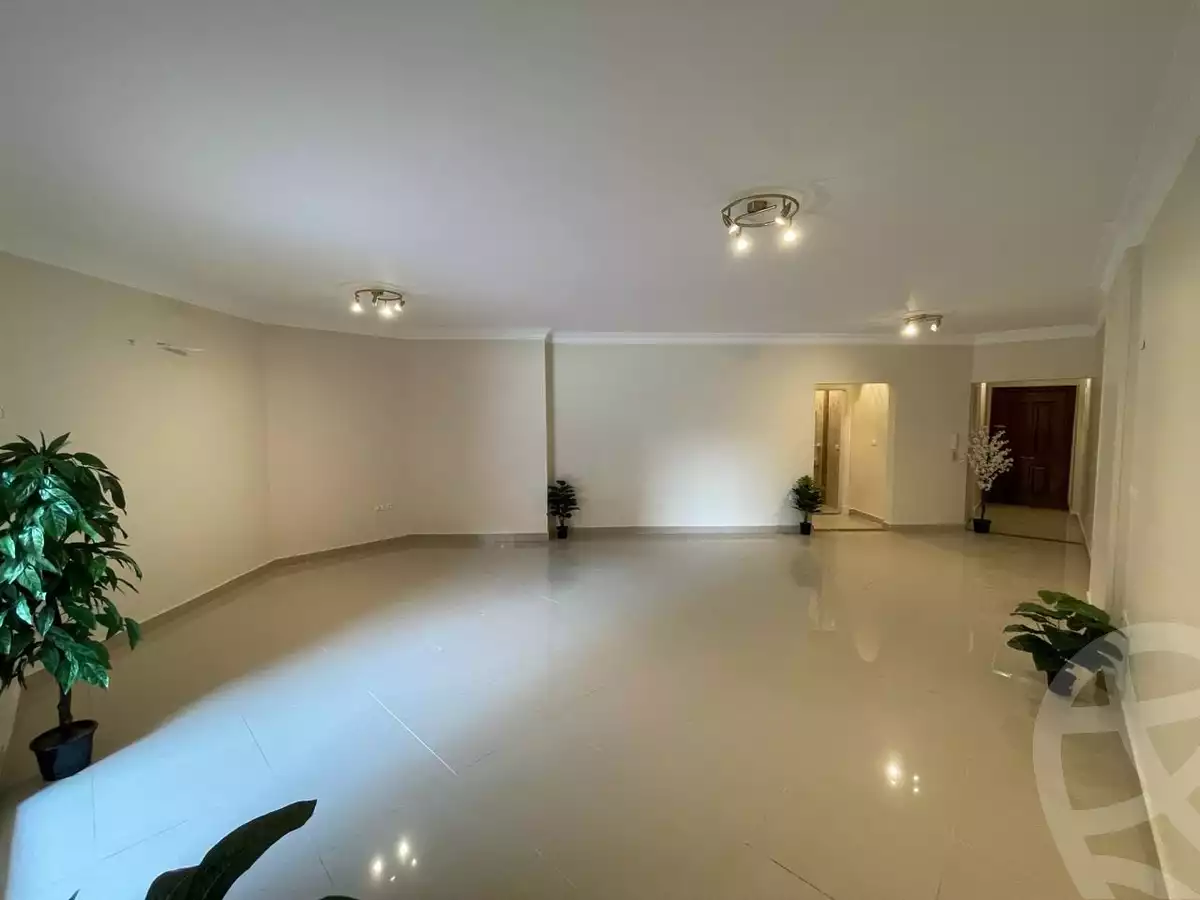 https://aqarmap.com.eg/ar/listing/4811056-for-rent-cairo-el-maadi-autostrad