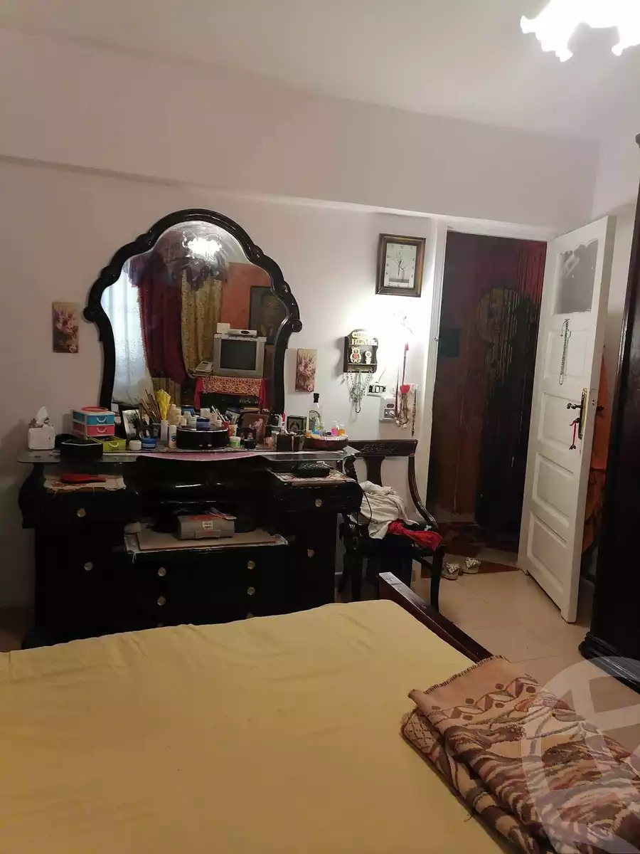 https://aqarmap.com.eg/en/listing/4811185-for-sale-alexandria-el-hanouvel-rich-home-st