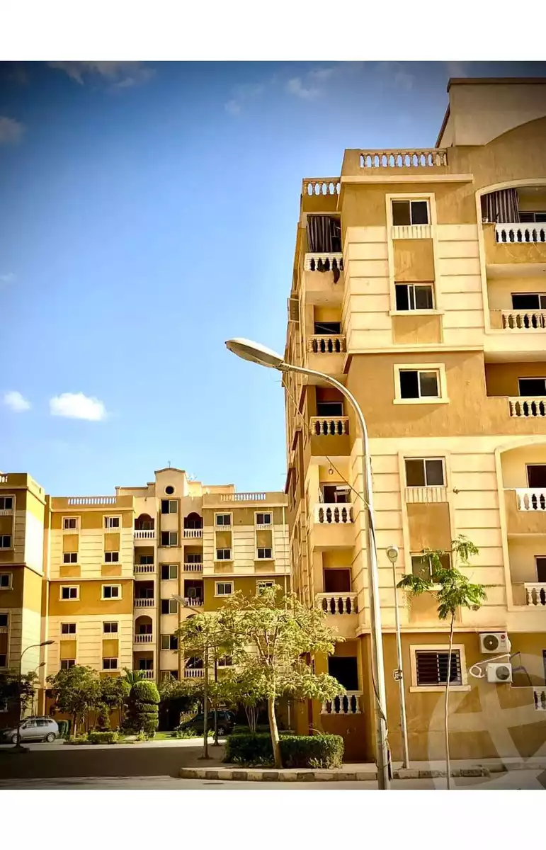 https://aqarmap.com.eg/ar/listing/4812653-for-sale-cairo-6th-of-october-hadaeq-october-kmbwnd-fy-hdyq-ktwbr-cordoba