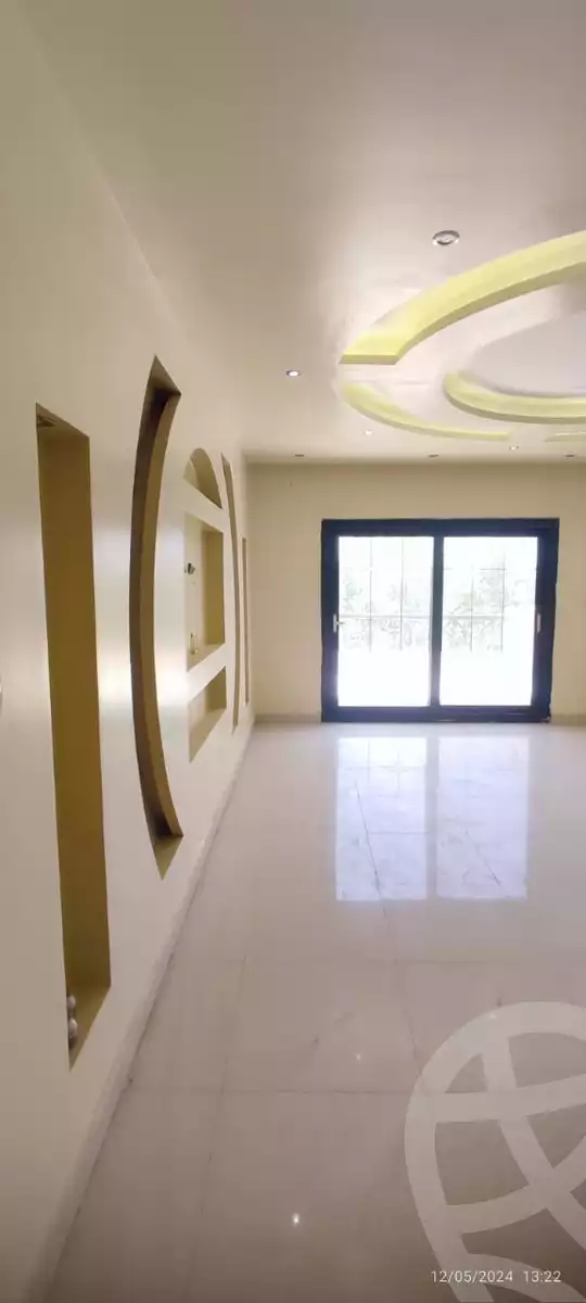 https://aqarmap.com.eg/en/listing/4813867-for-sale-cairo-new-cairo-compounds-grand-residance